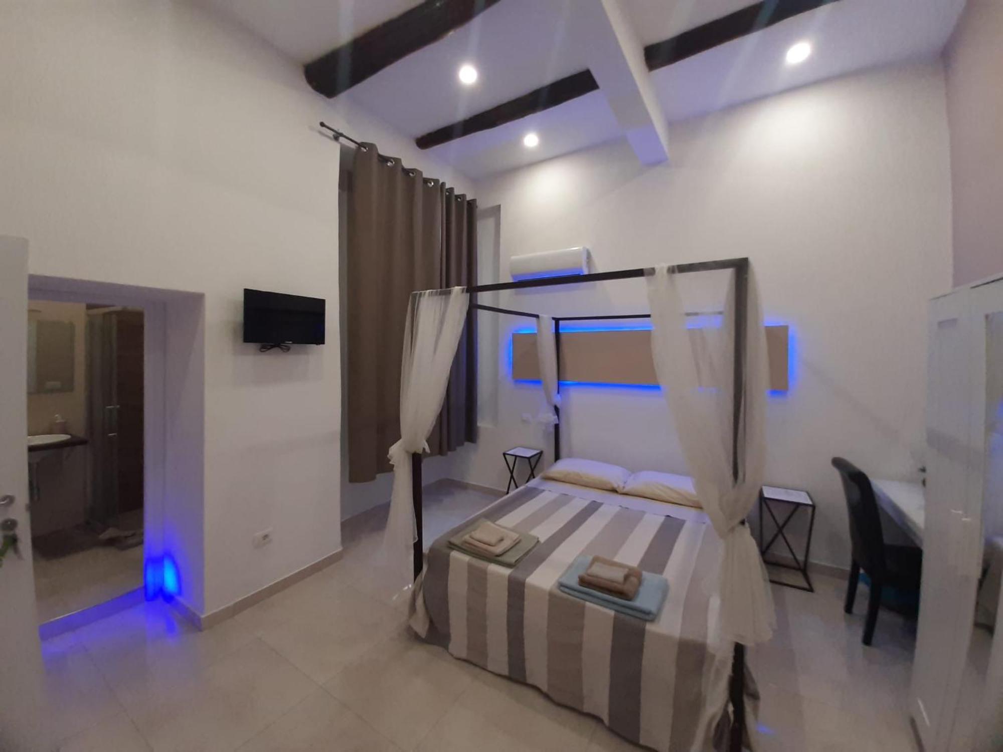Relais Torre Gloria Bed and Breakfast Napels Buitenkant foto